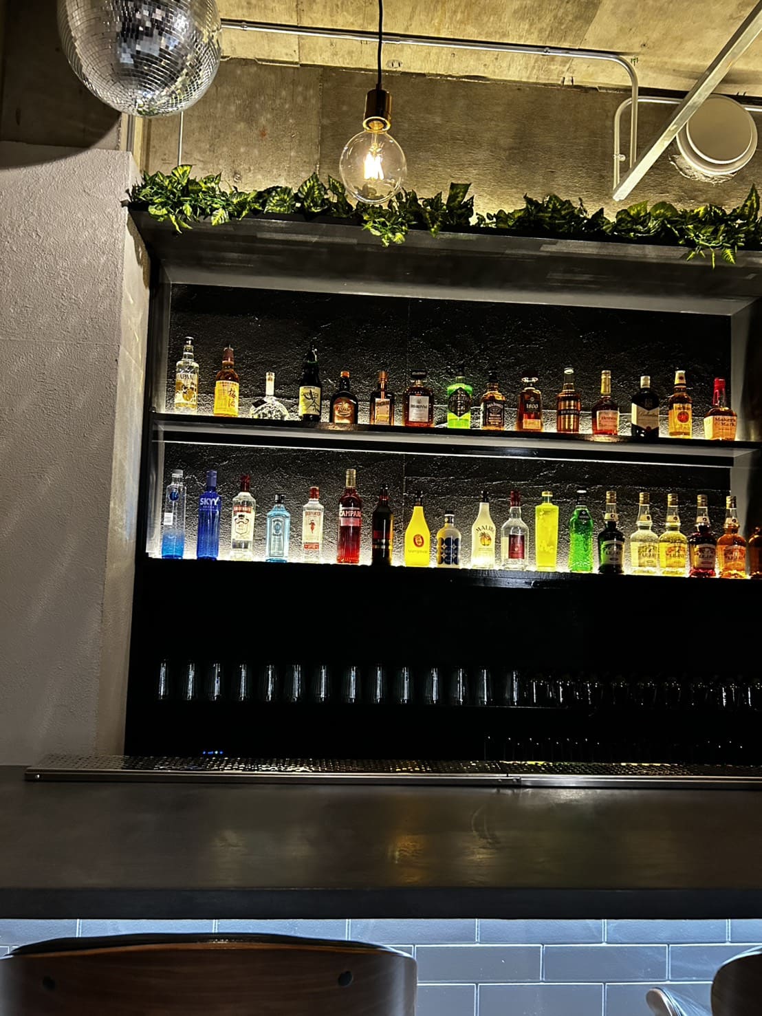 ドリンクを楽しむ様子